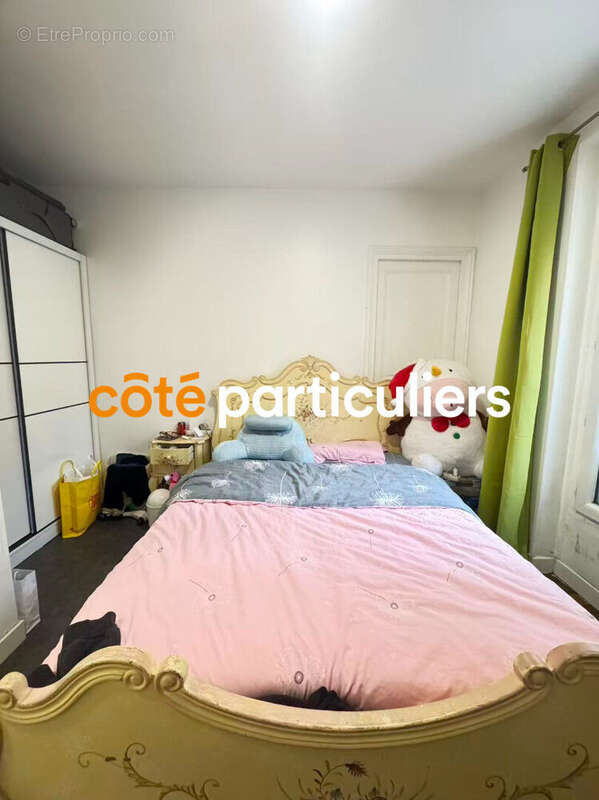 Appartement à PARIS-10E