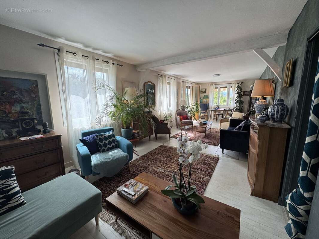 Maison à PONT-L&#039;EVEQUE