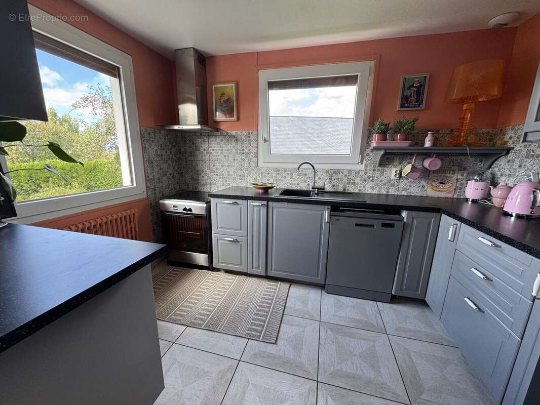 Maison à PONT-L&#039;EVEQUE