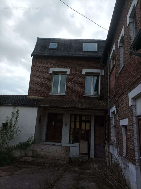 Appartement à TERGNIER