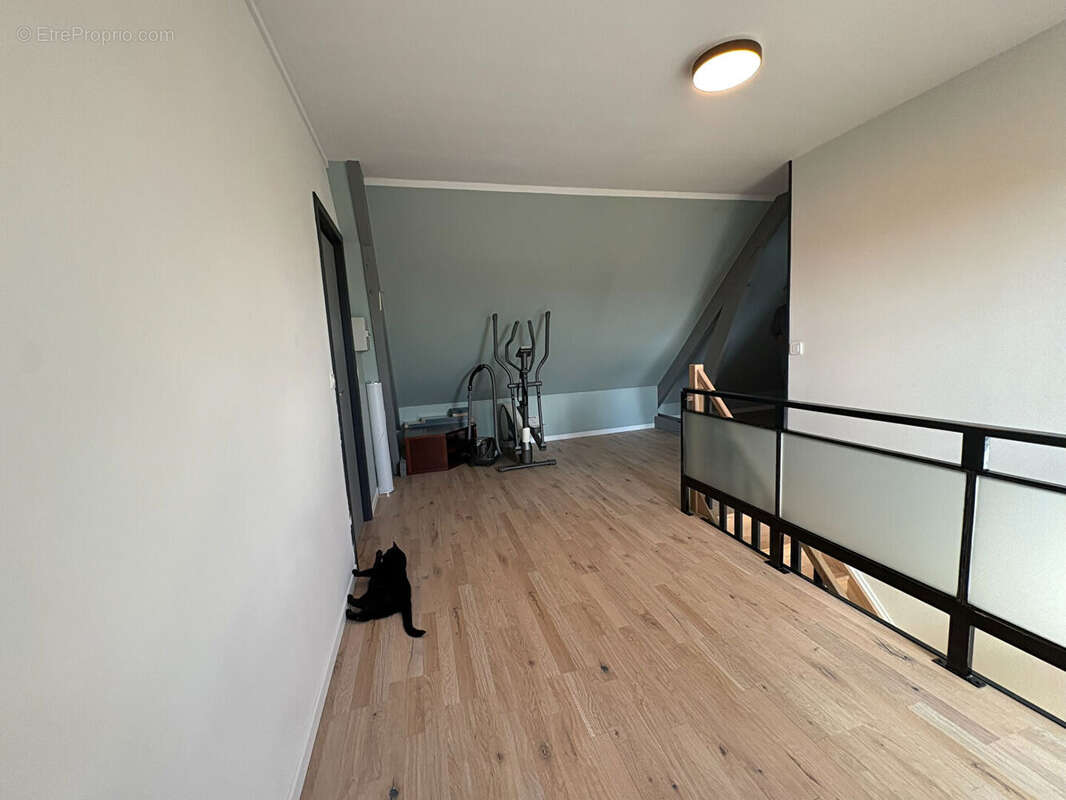 Maison à CHAMOUILLE