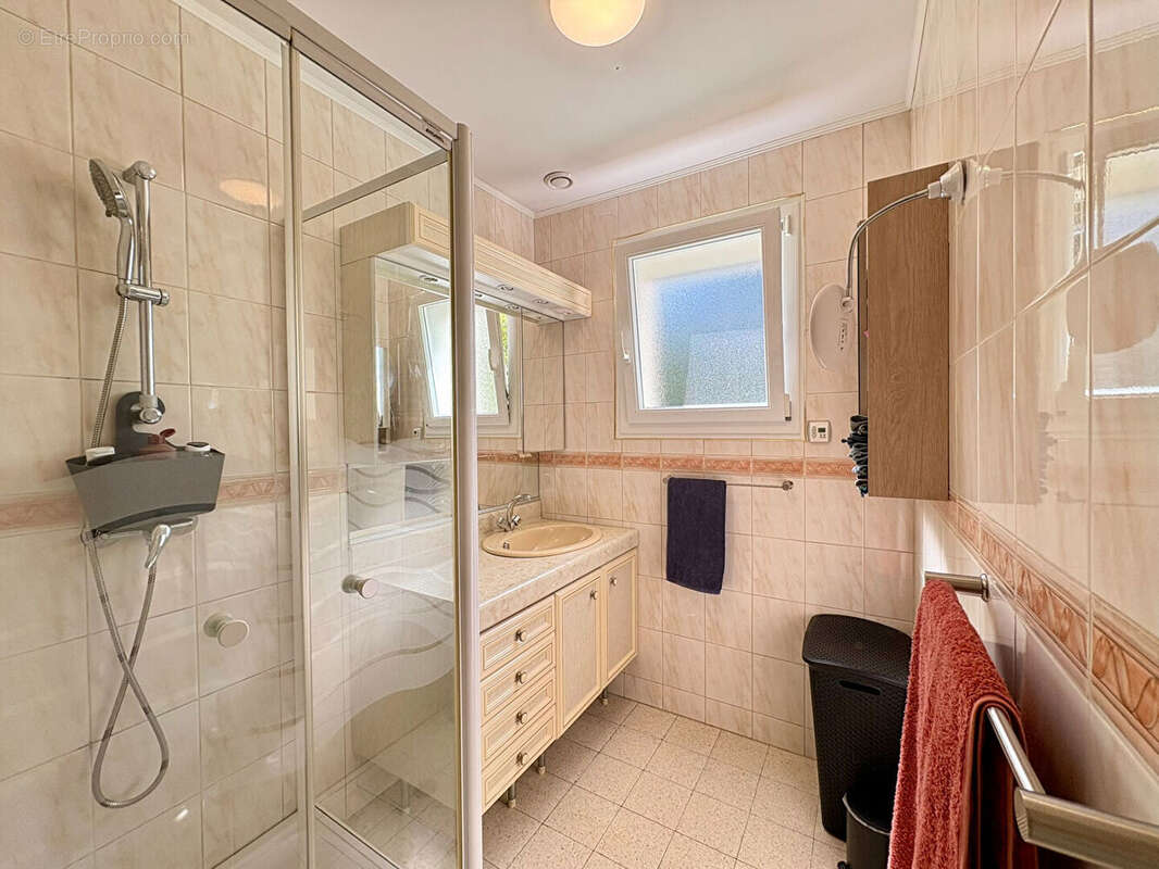 Maison à CHAMOUILLE