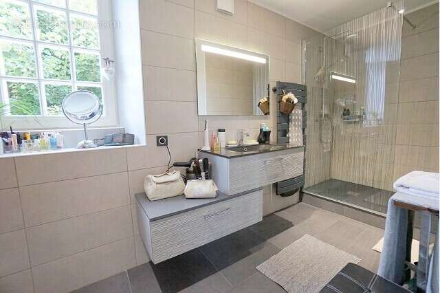 Maison à ARNOUVILLE-LES-MANTES