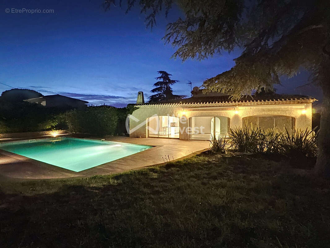 Maison à SAINT-JEAN-DE-VEDAS