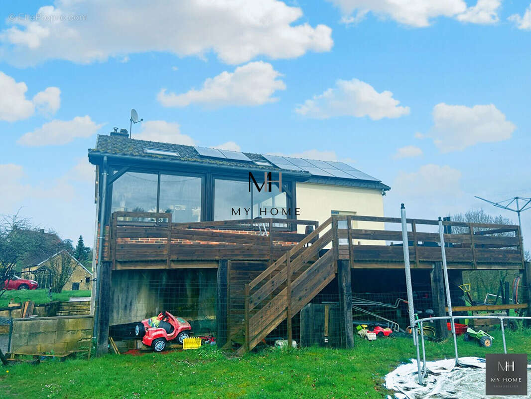 Maison à FERRIERES-LA-VERRERIE