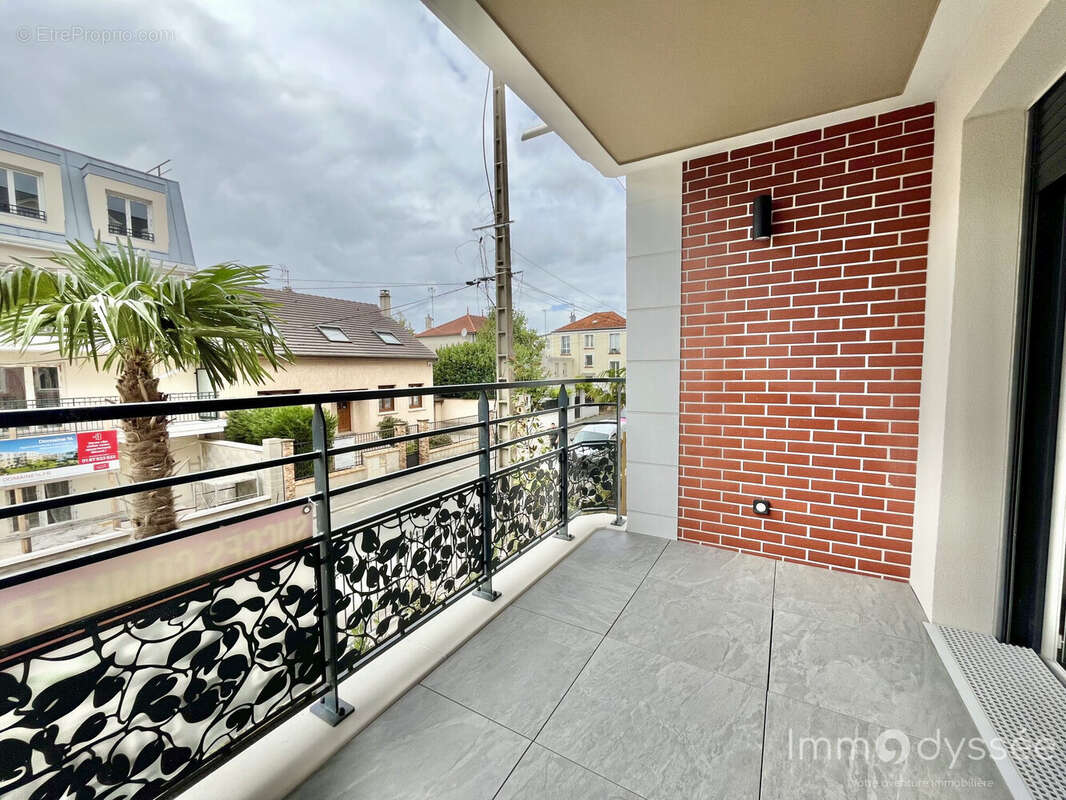 Appartement à NEUILLY-PLAISANCE