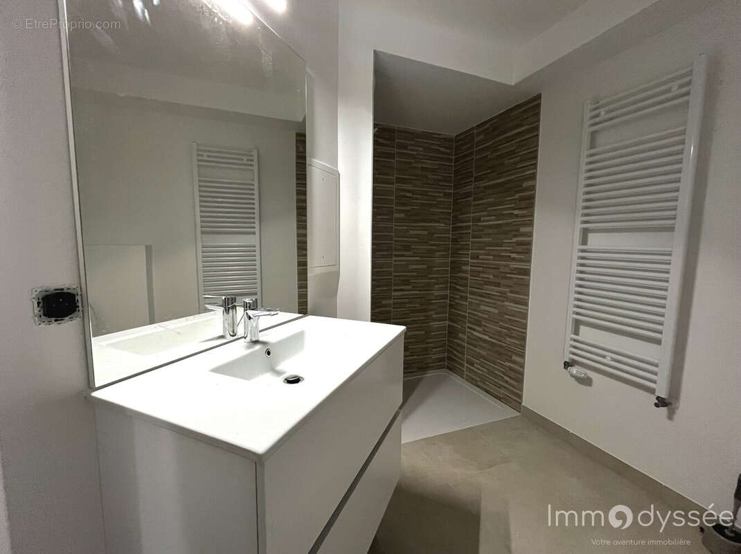 Appartement à NEUILLY-PLAISANCE