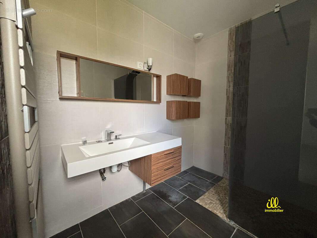 Maison à NOUVION-SUR-MEUSE