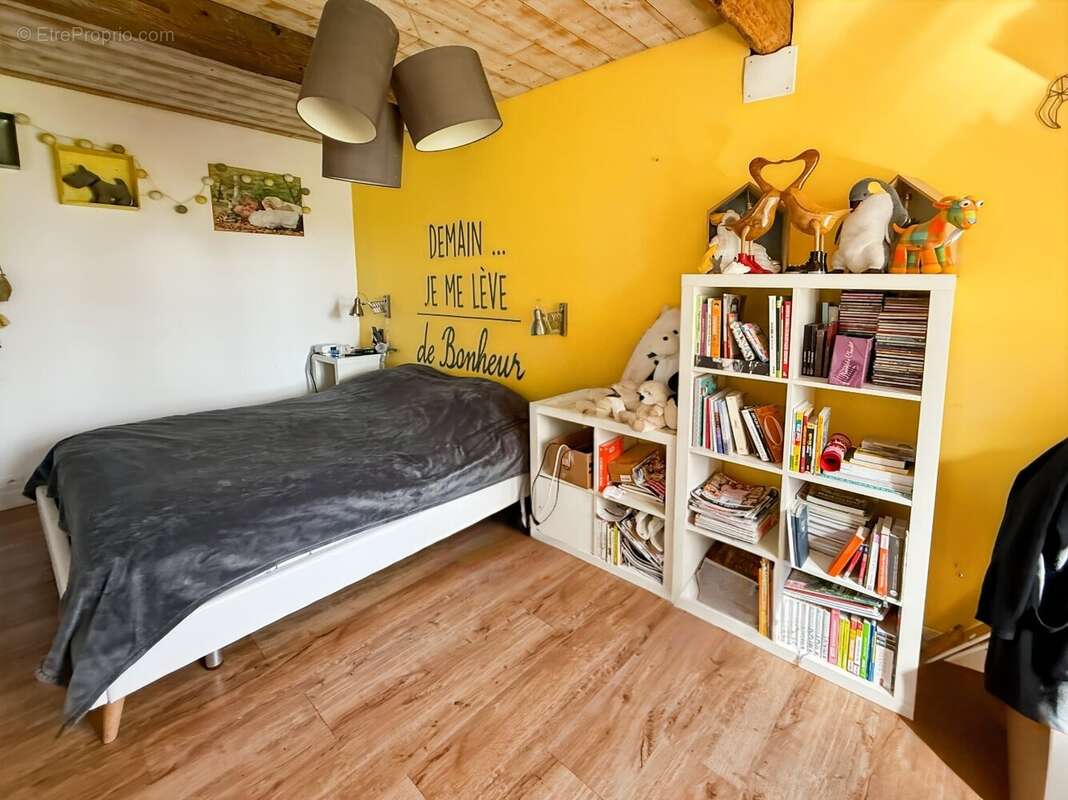 Maison à POUCHARRAMET