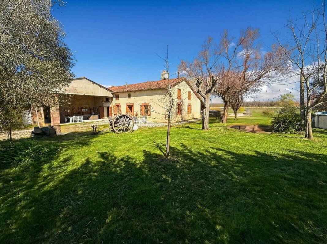 Maison à POUCHARRAMET