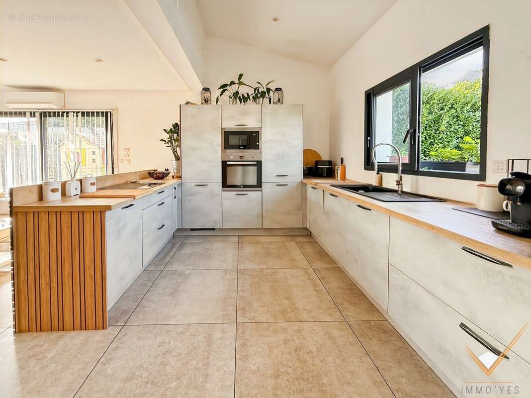 Maison à SAINT-HILAIRE