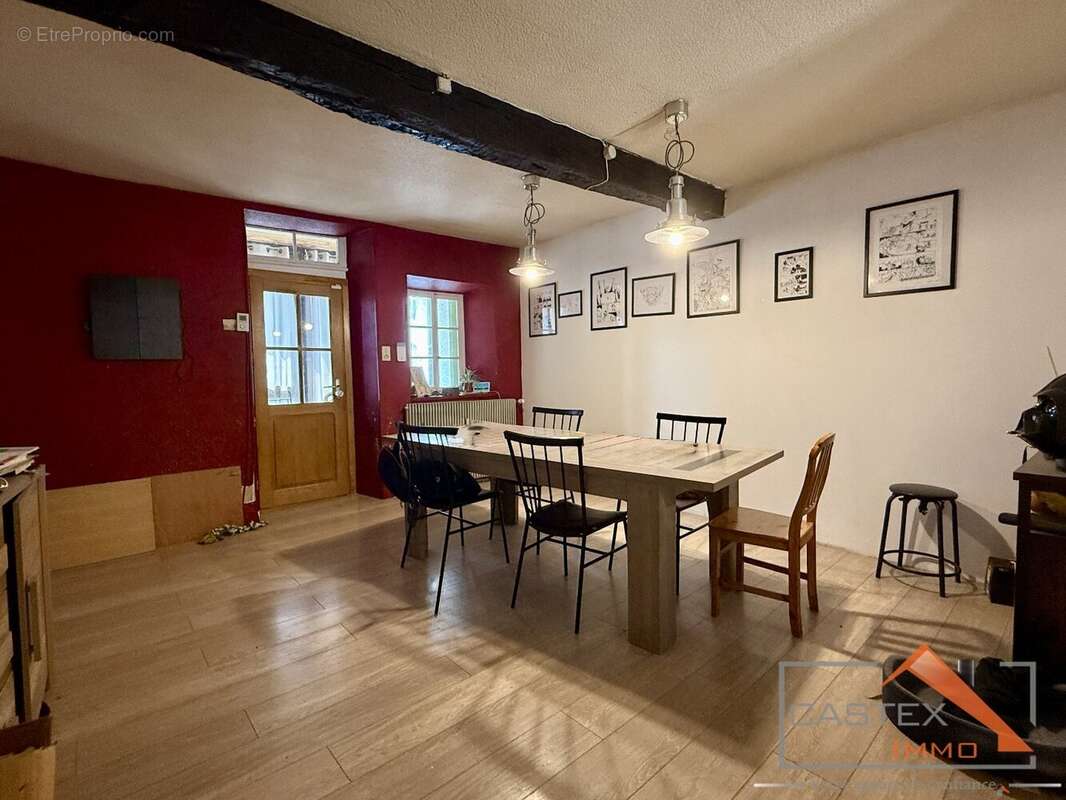 Maison à SALIES-DU-SALAT