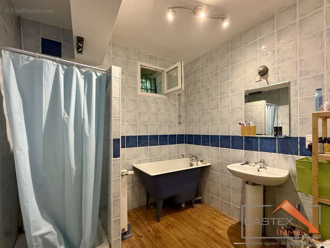 Maison à SALIES-DU-SALAT