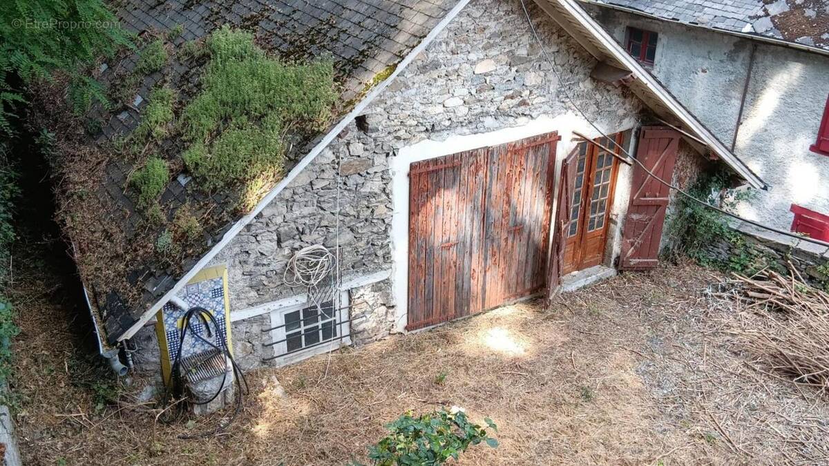 Maison à SAINT-BEAT