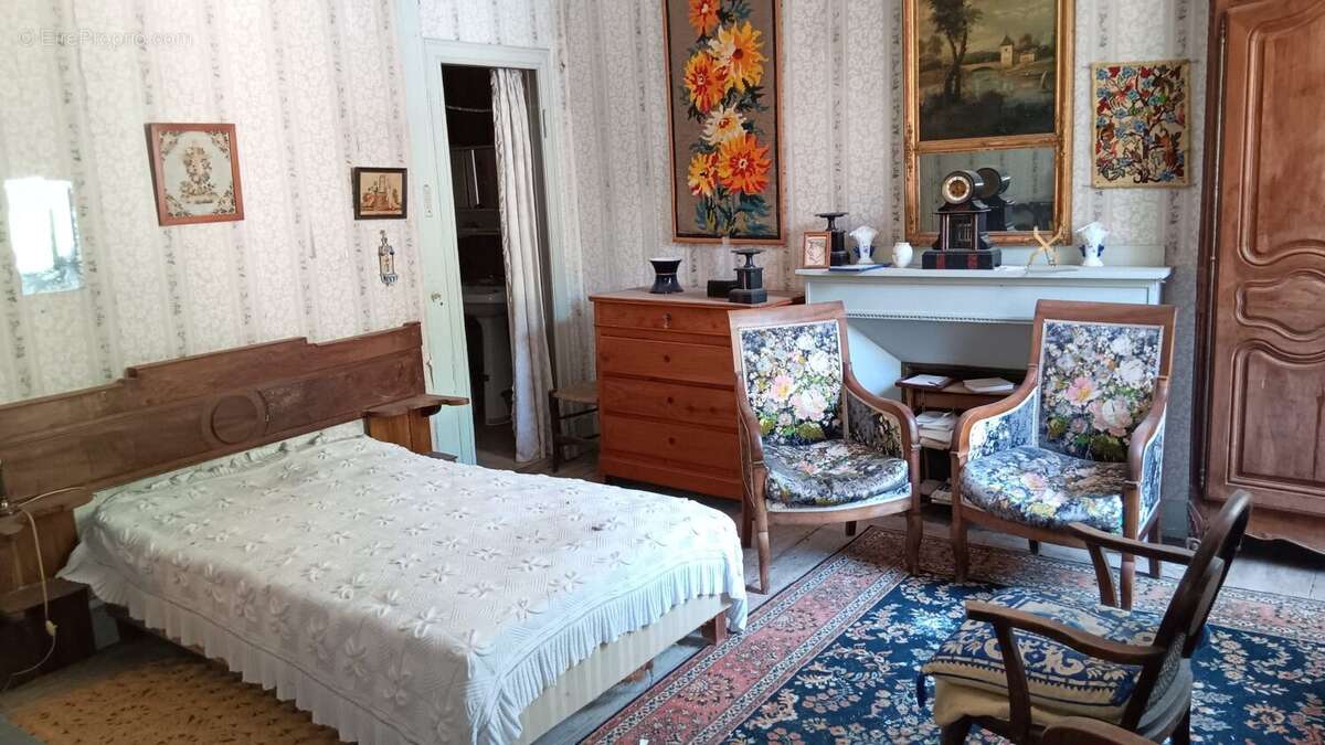 Maison à SAINT-BEAT