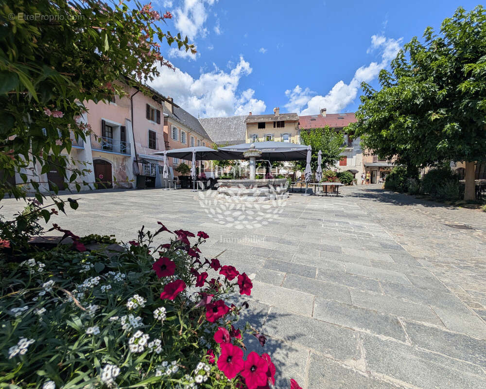 Appartement à ALBERTVILLE