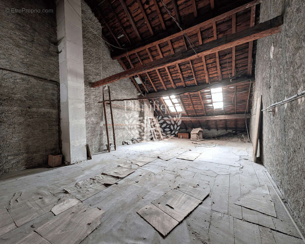 Appartement à ALBERTVILLE