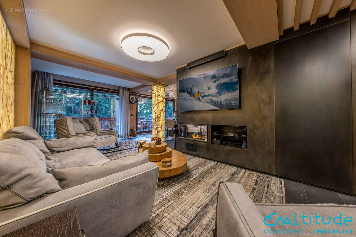 Appartement à LA PERRIERE