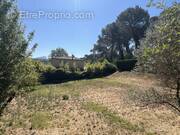Terrain à AIX-EN-PROVENCE