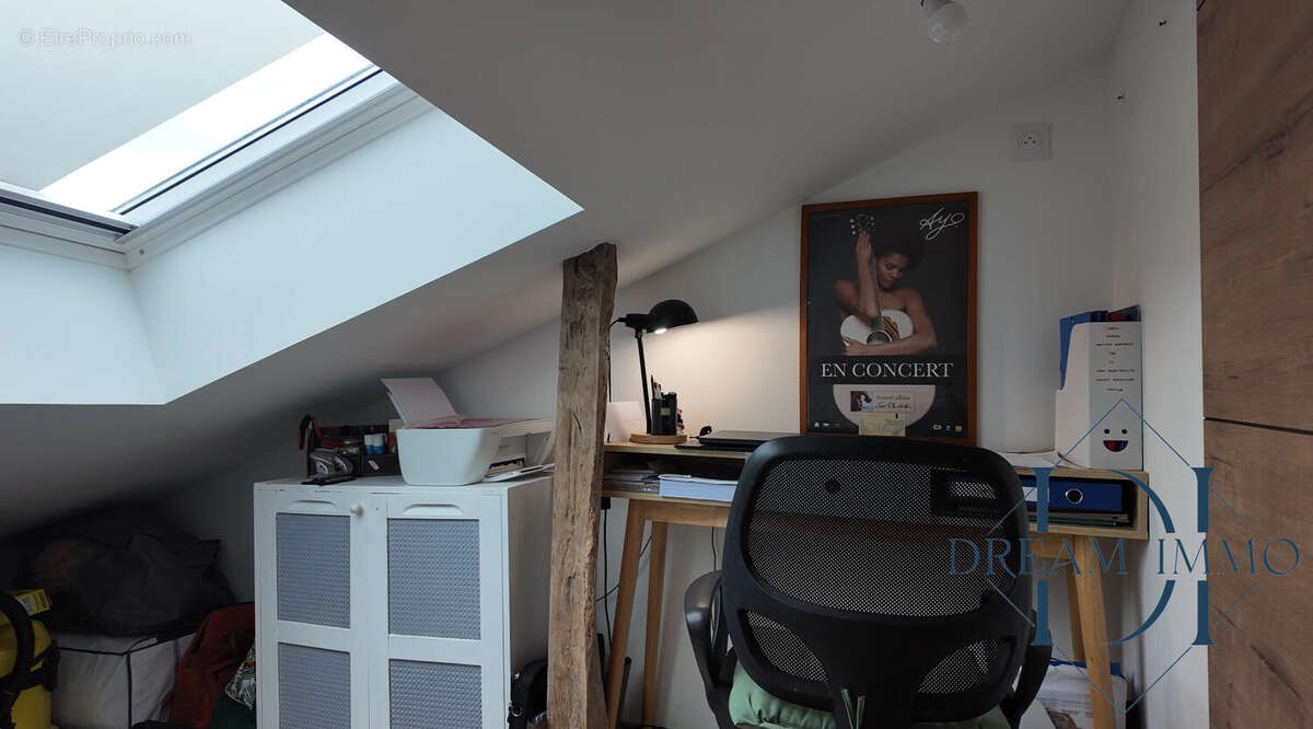 Appartement à POUILLON