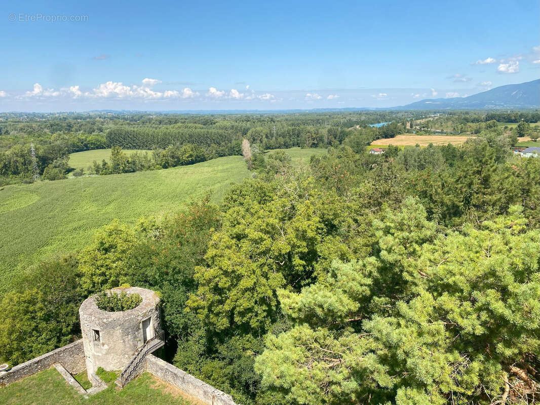Autre à BREGNIER-CORDON