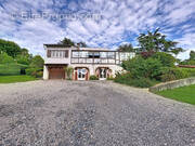 Maison à VILLEFRANCHE-SUR-SAONE
