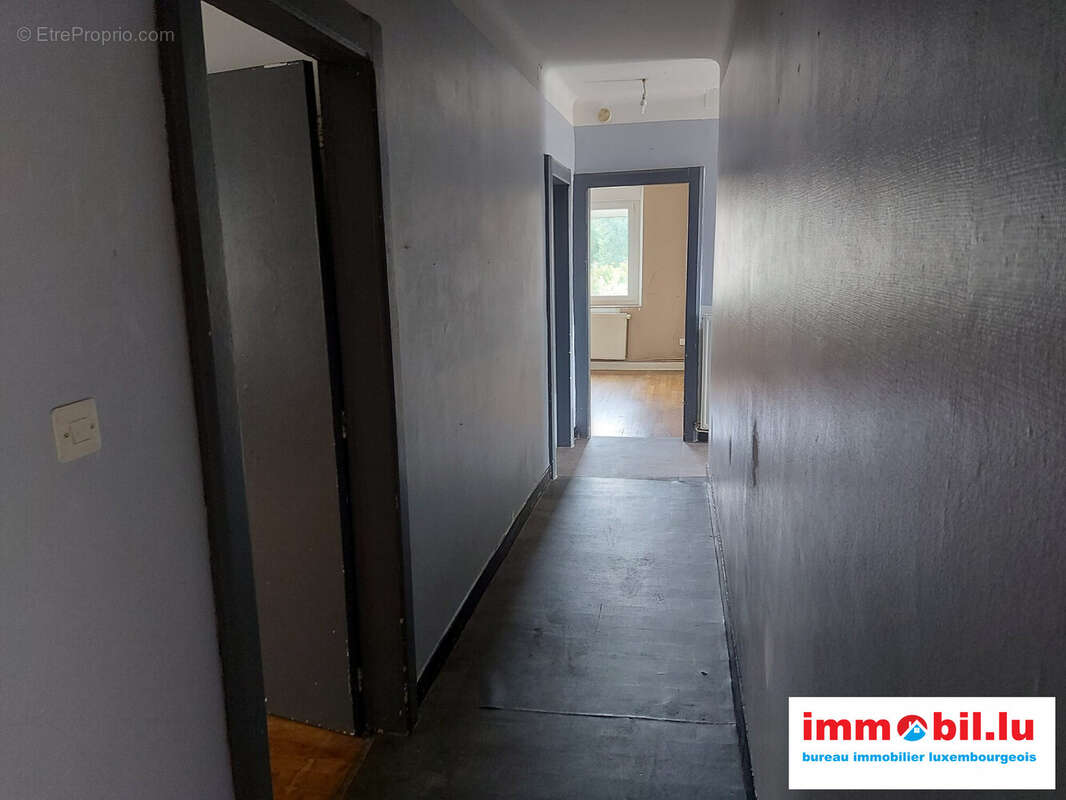 Maison à SERROUVILLE