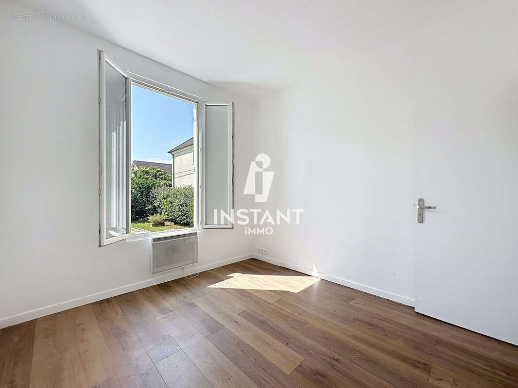 Maison à MAISONS-ALFORT