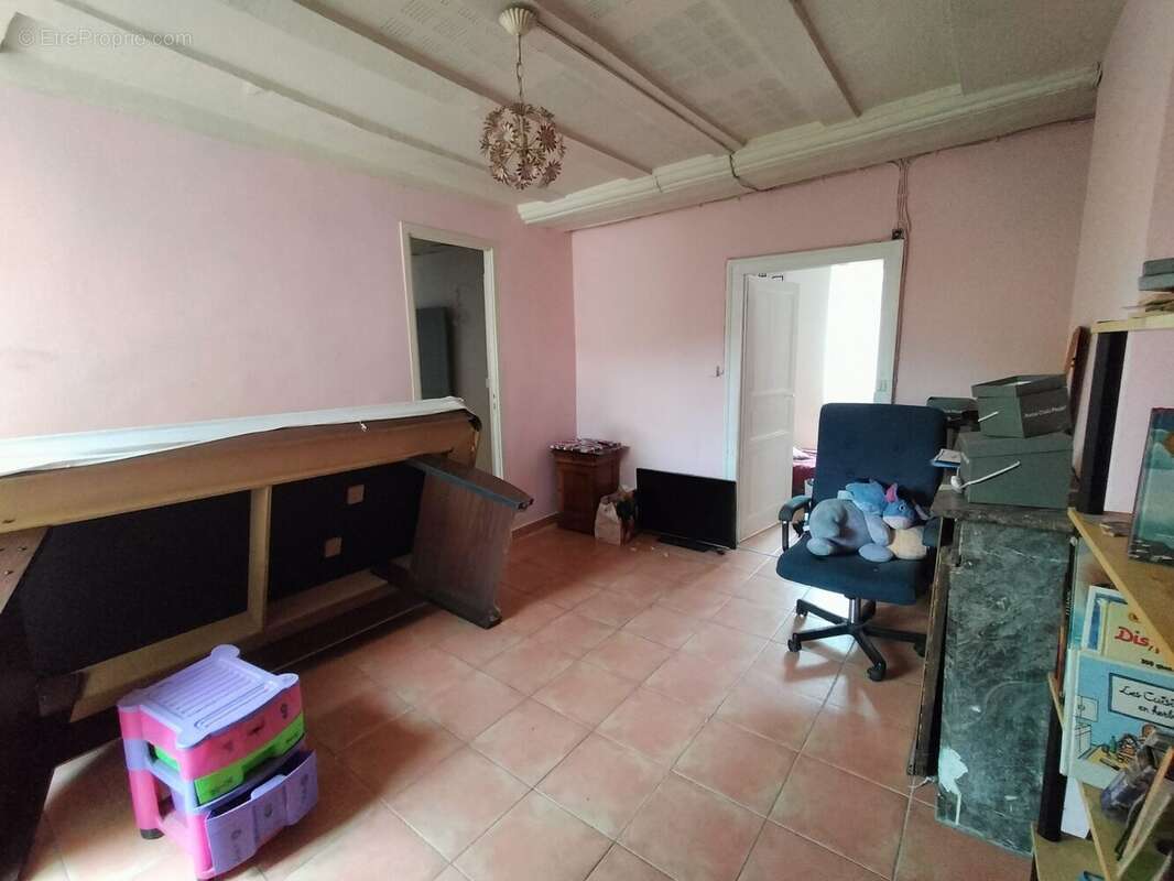 Maison à VALLON-SUR-GEE