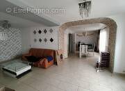 Maison à VALLON-SUR-GEE