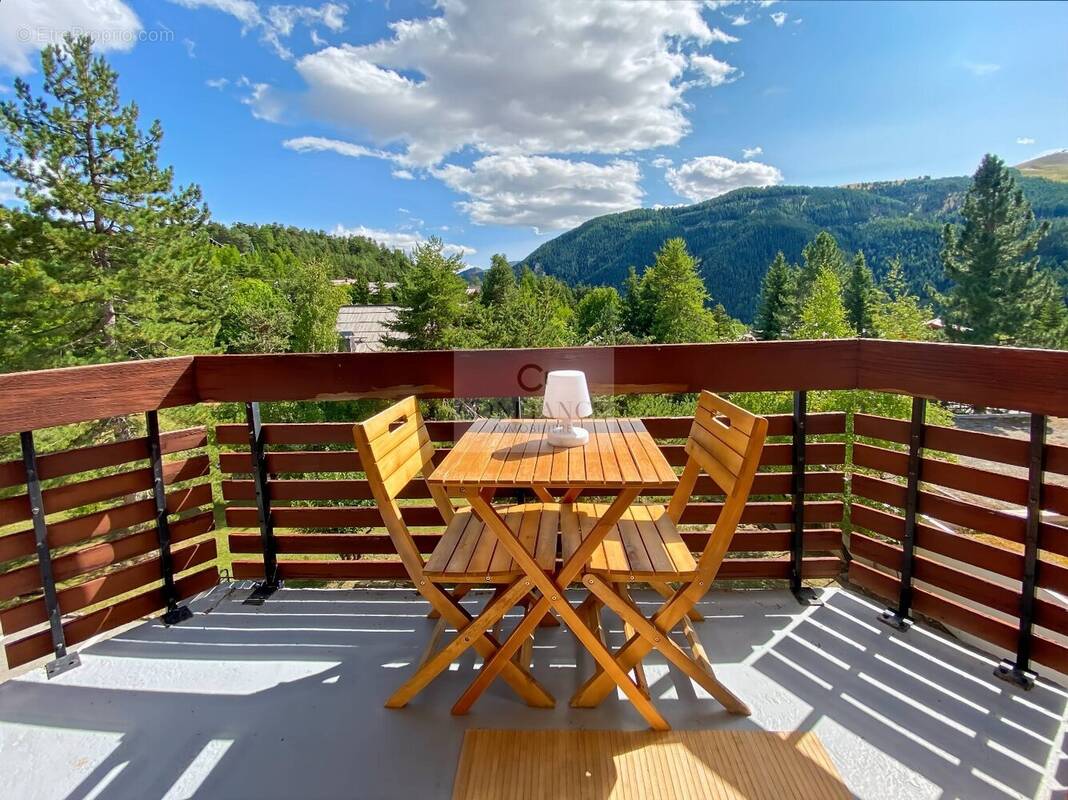 Appartement à SAINT-ETIENNE-DE-TINEE