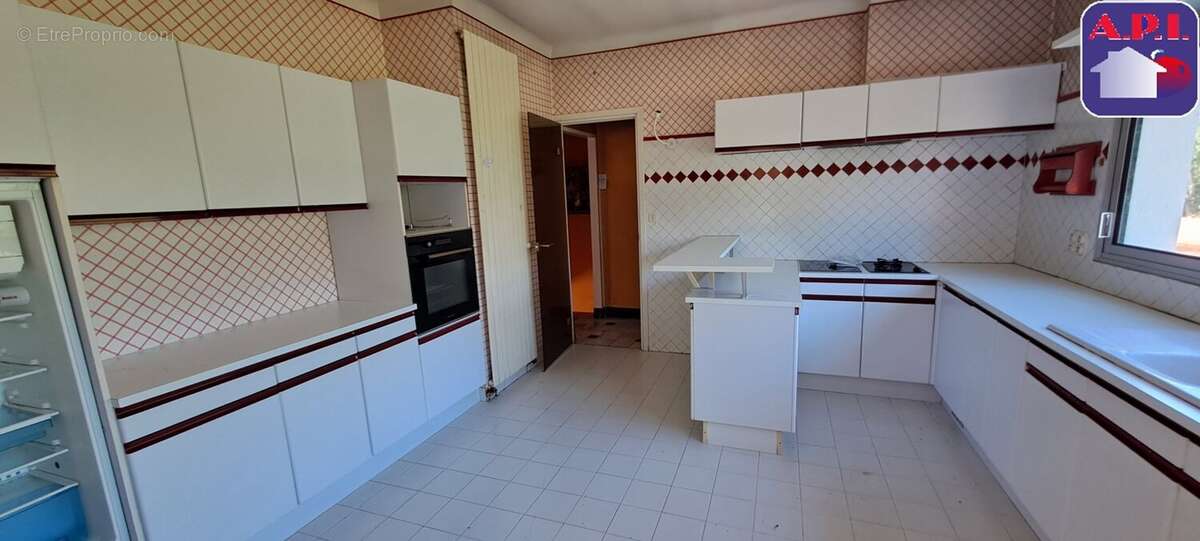 Maison à LAROQUE-D&#039;OLMES