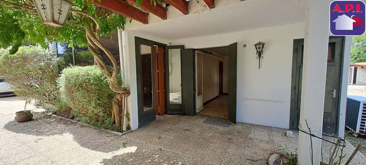 Maison à LAROQUE-D&#039;OLMES