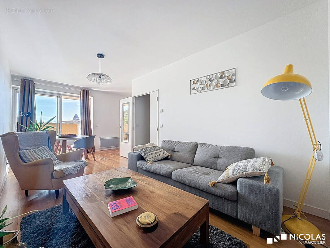 Appartement à BORDEAUX