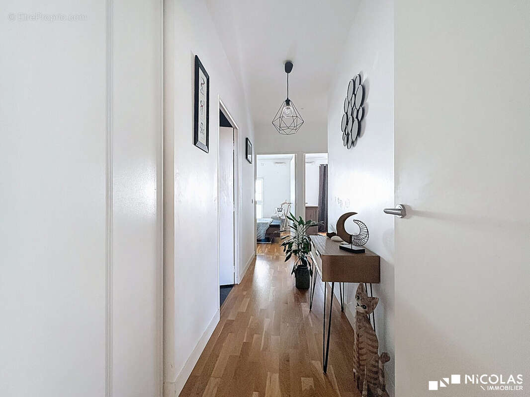 Appartement à BORDEAUX