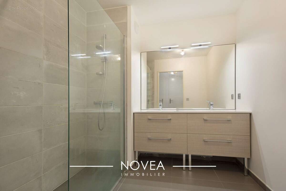 Appartement à LYON-4E