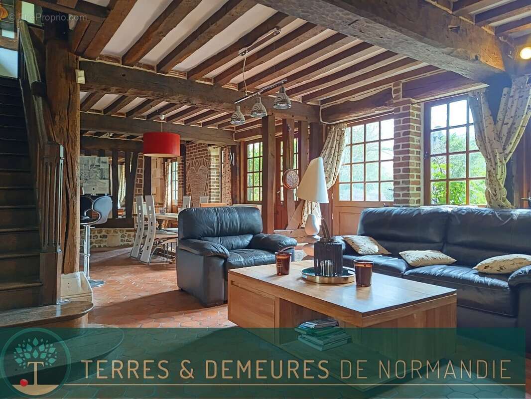 Maison à BONNEVILLE-LA-LOUVET