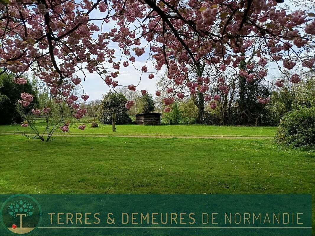 Maison à BONNEVILLE-LA-LOUVET