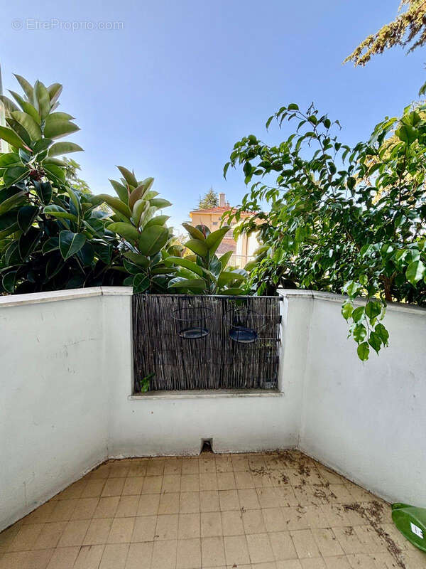 Appartement à LE CANNET