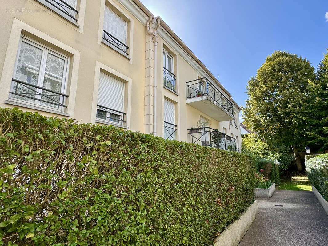 Appartement à THIAIS