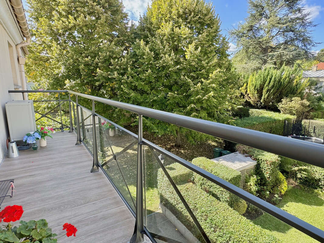 Appartement à THIAIS