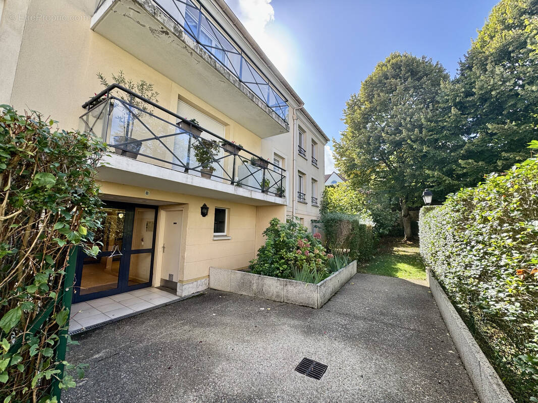 Appartement à THIAIS