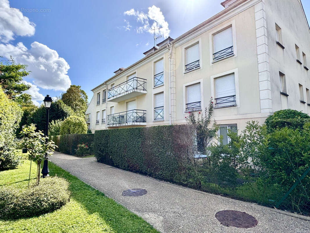 Appartement à THIAIS