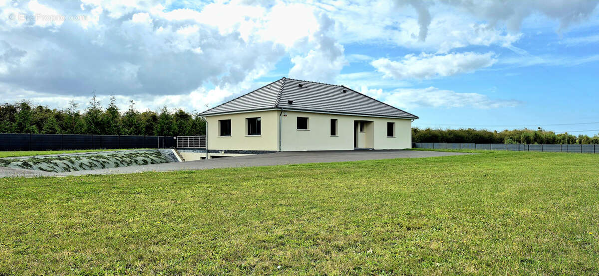 Maison à LE BOIS-ROBERT