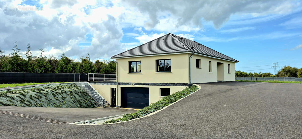 Maison à LE BOIS-ROBERT
