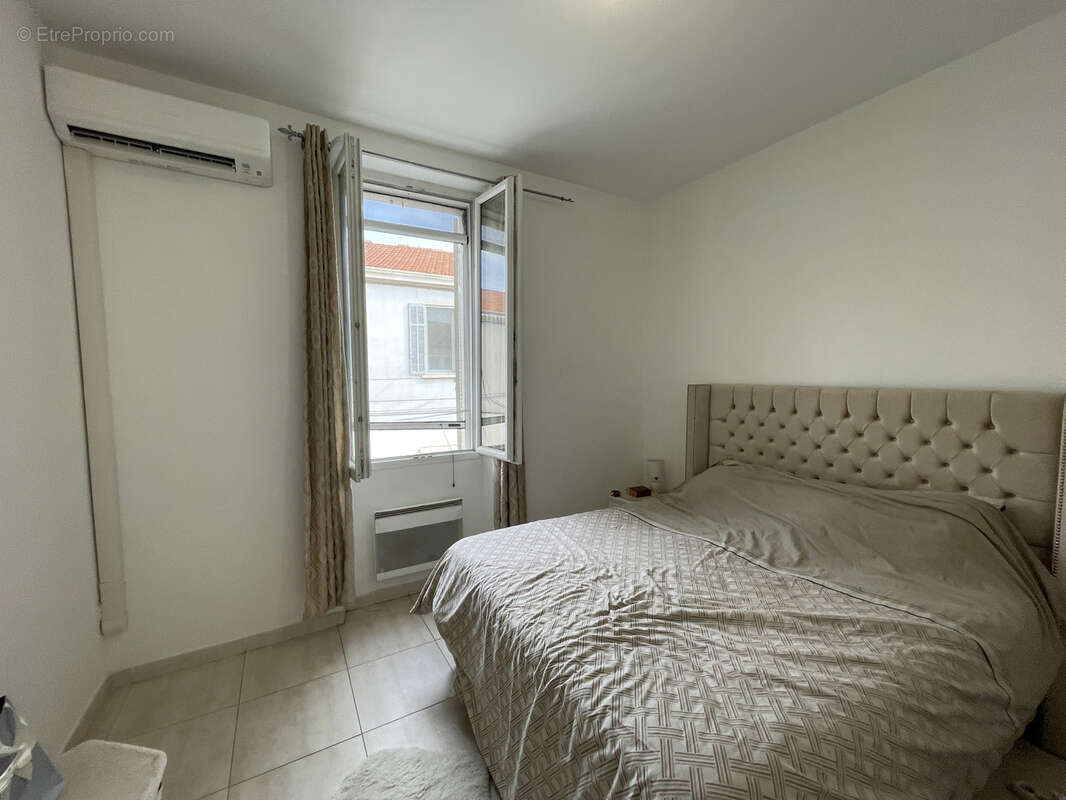 Appartement à MARSEILLE-12E