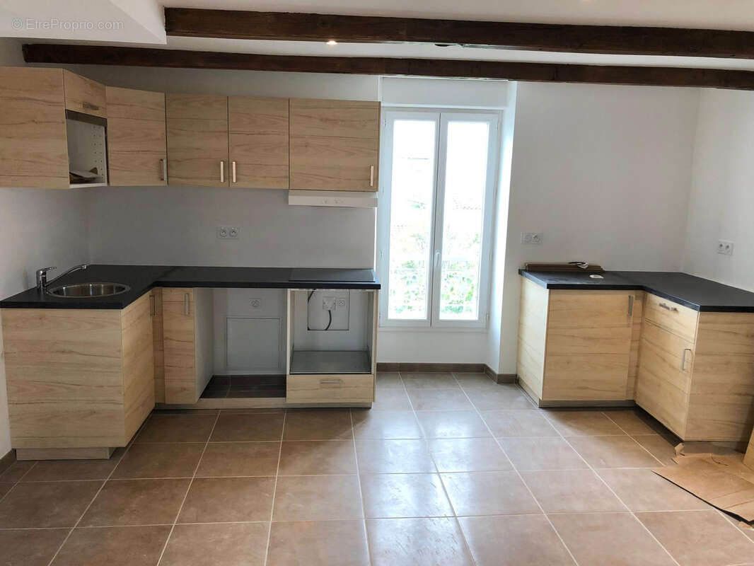 Appartement à MARSEILLE-12E