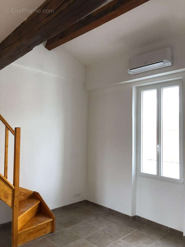 Appartement à MARSEILLE-12E