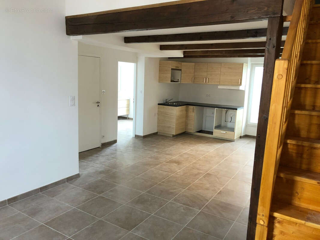 Appartement à MARSEILLE-12E