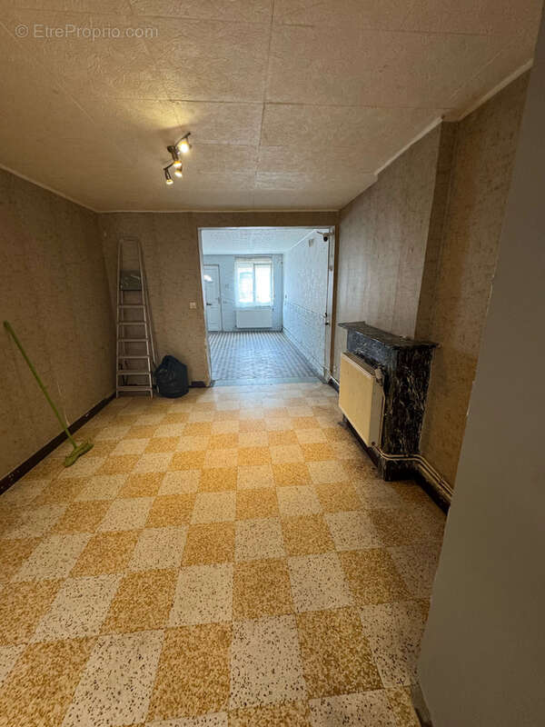 Maison à BRUAY-SUR-L&#039;ESCAUT